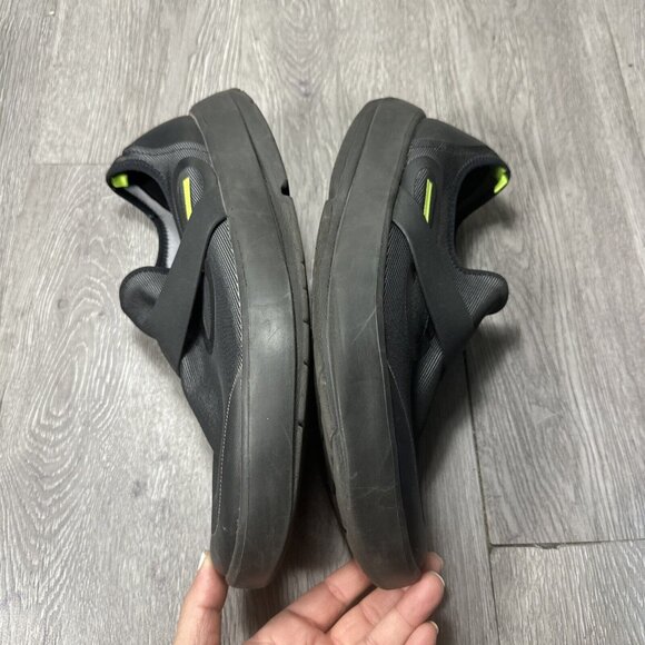Oofos OOmg eeZee Low Mens 11 Shoes Slip On Sneaker Recovery Black Gym main image 6